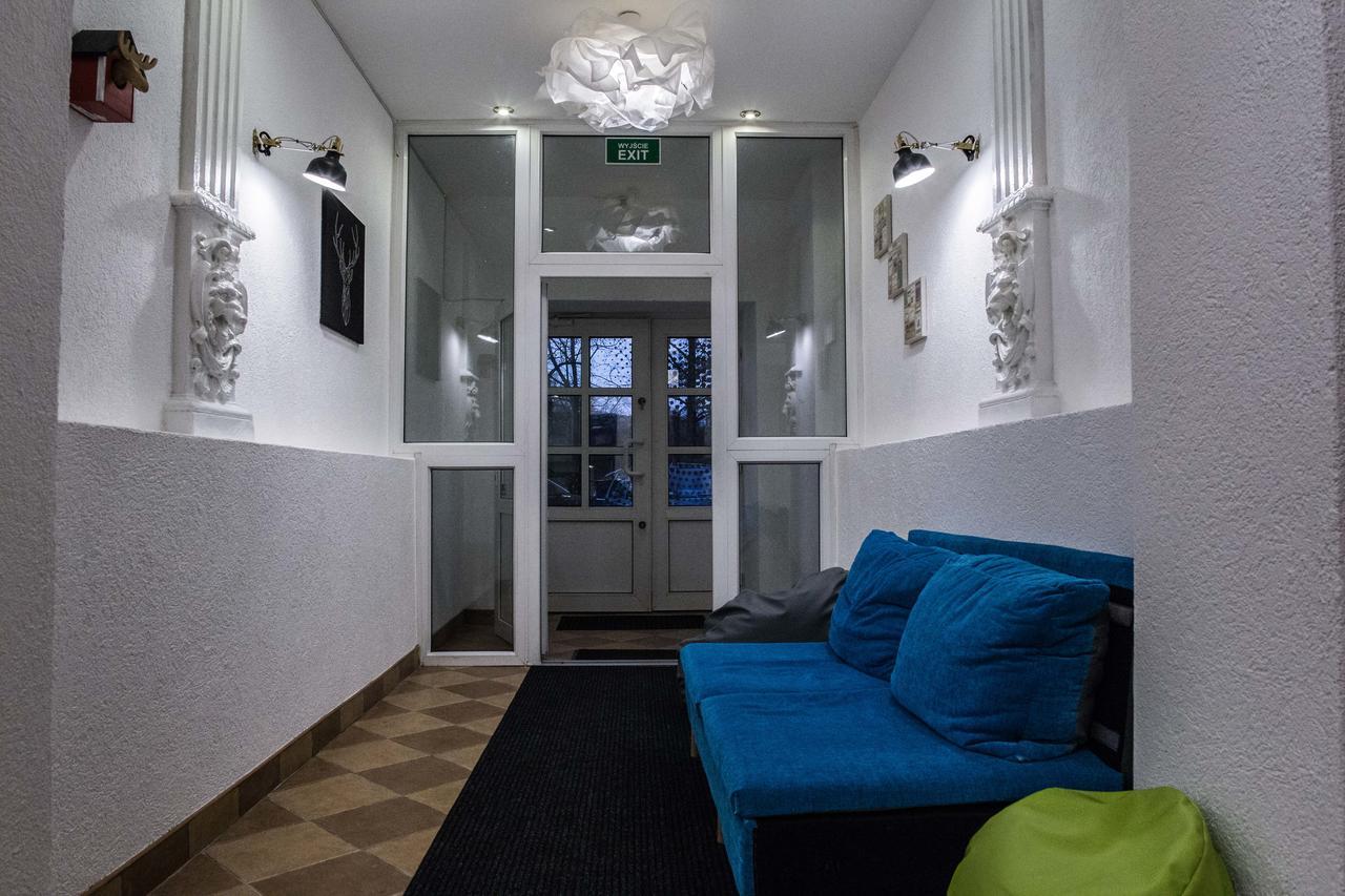 Flyfly Hostel , Darmowy Parking , Rezerwuj Przez Urzadzenia Mobilne -10 Procent Breslávia Exterior foto