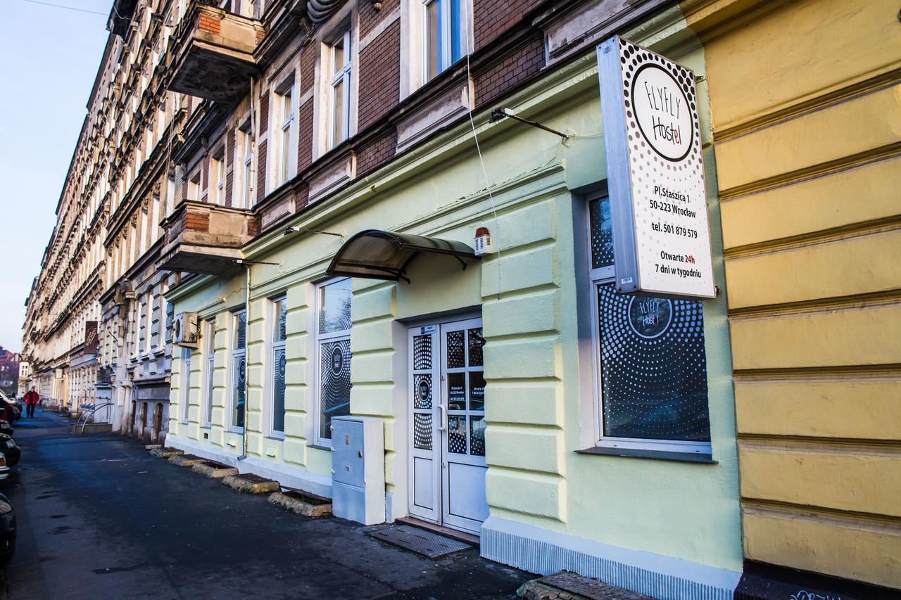 Flyfly Hostel , Darmowy Parking , Rezerwuj Przez Urzadzenia Mobilne -10 Procent Breslávia Exterior foto